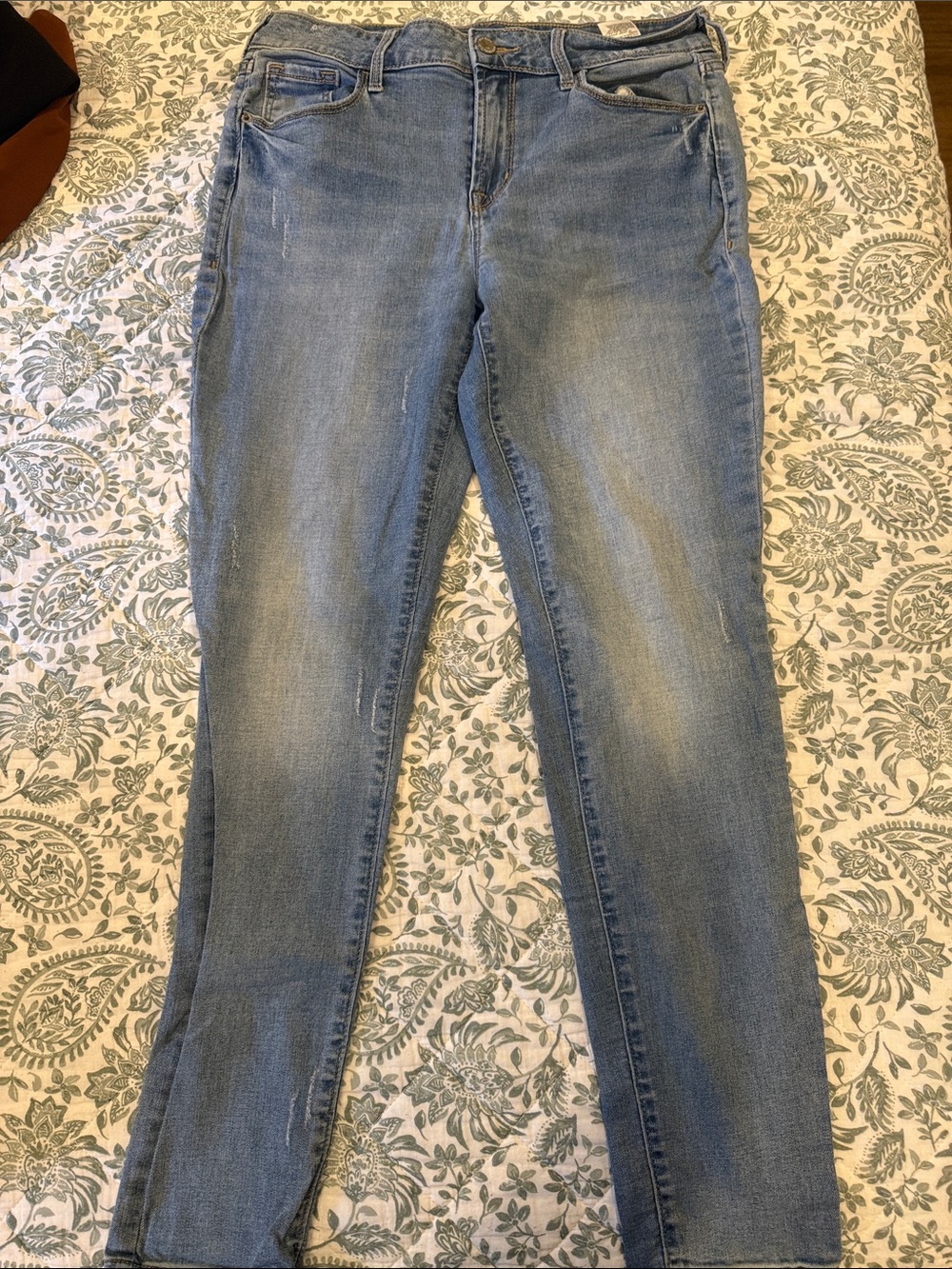 Old Navy Women's Light Blue Skinny Stretch Jeans